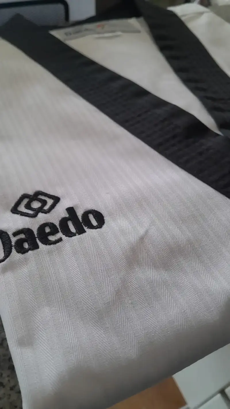 DAEDO Dobok Competición - WT Recognized - Imagen 5